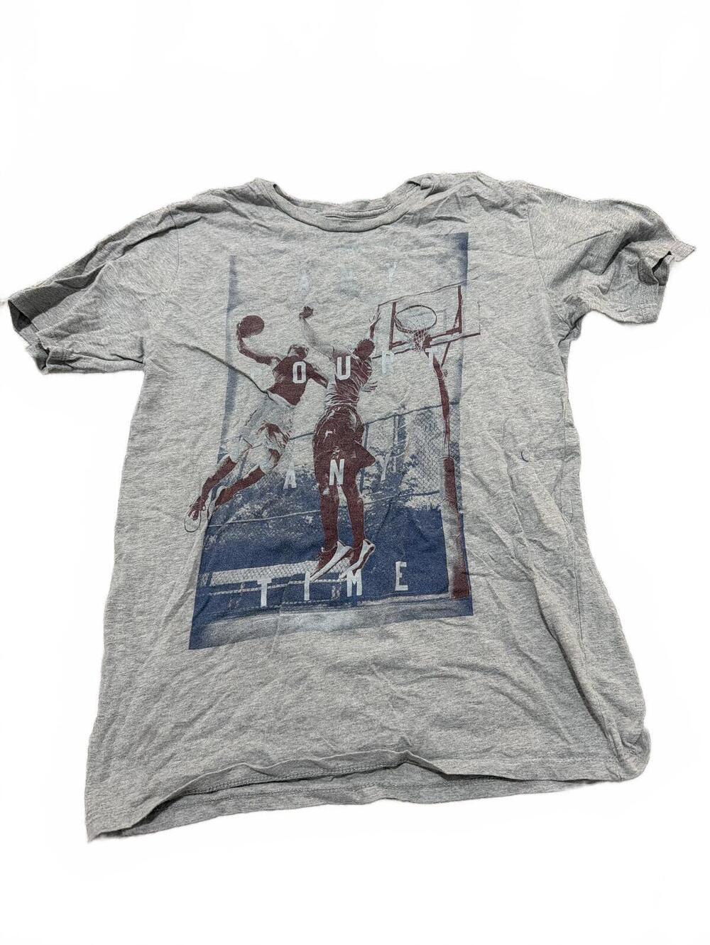 Children's Place Boys Large Gray Basketball Graphic Shirt